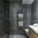 Διαμέρισμα Brand New 1 Bdr Place Du Pin *