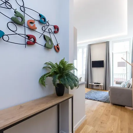 Brand New 1 Bdr Place Du Pin *