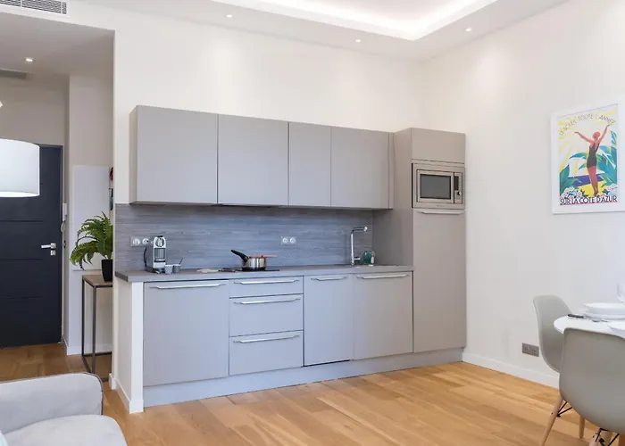 Brand New 1 Bdr Place Du Pin *
