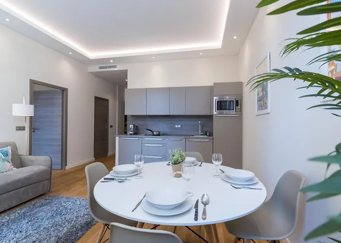 Brand New 1 Bdr Place Du Pin *