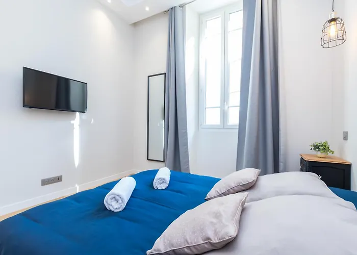 דירה Brand New 1 Bdr Place Du Pin