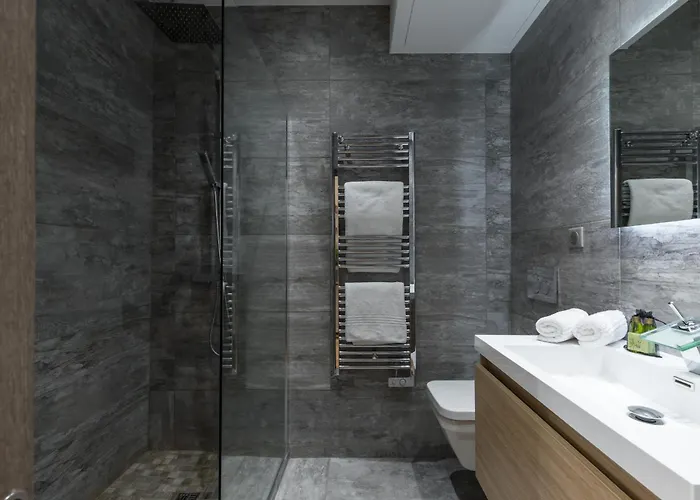דירה Brand New 1 Bdr Place Du Pin *